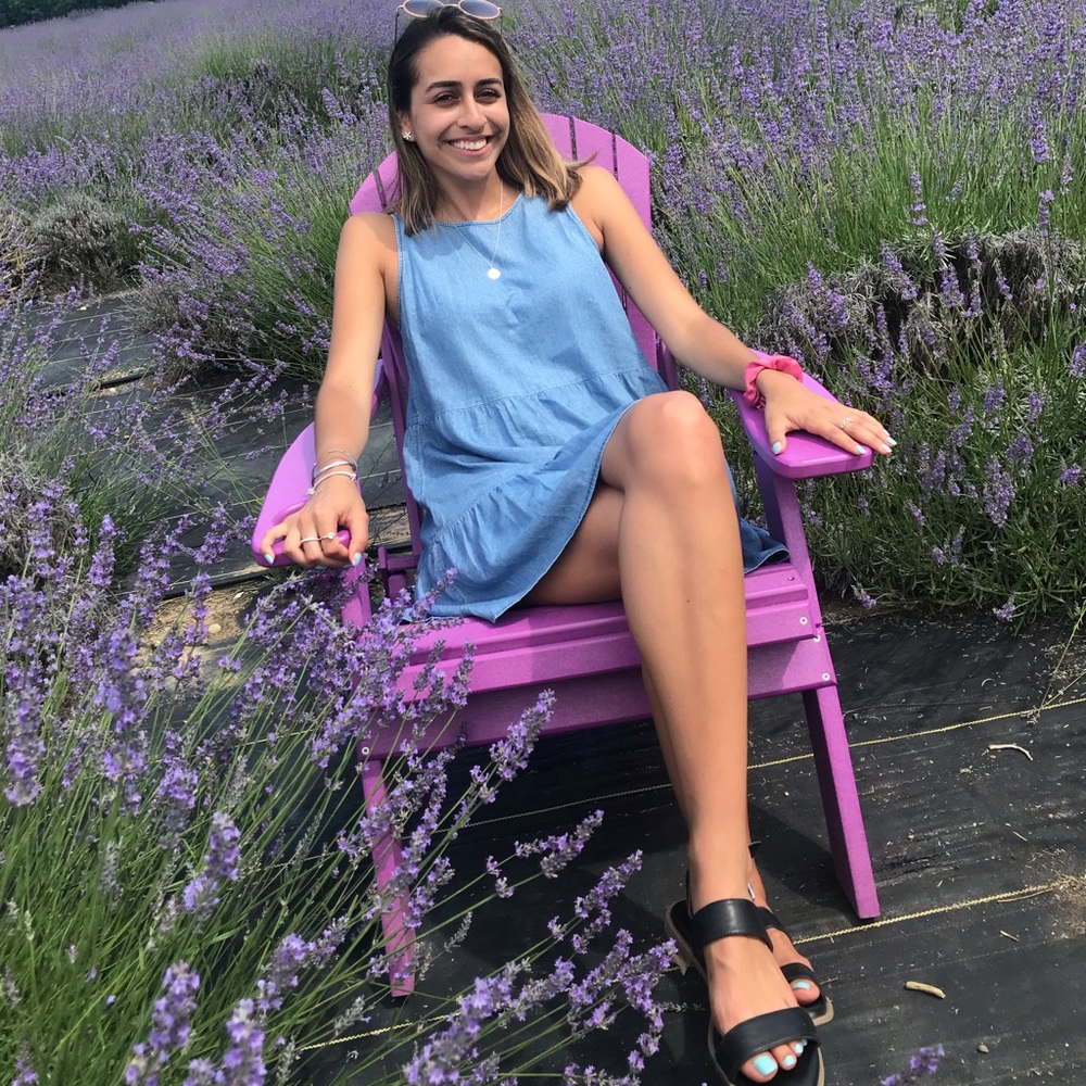 Meet your Posher, Antonella